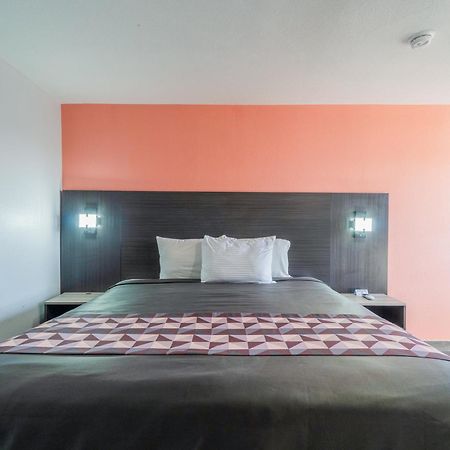 Royal Inn By Oyo Stephenville Esterno foto