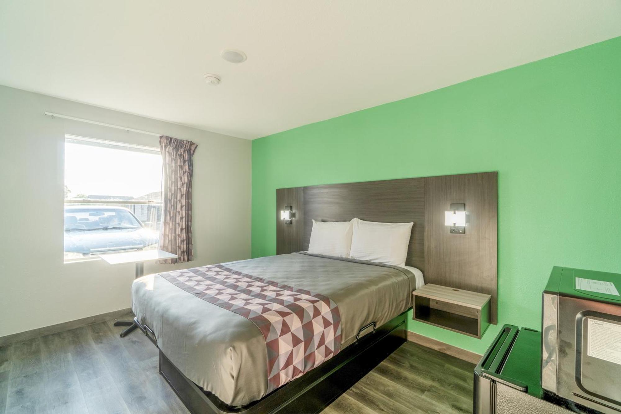 Royal Inn By Oyo Stephenville Esterno foto
