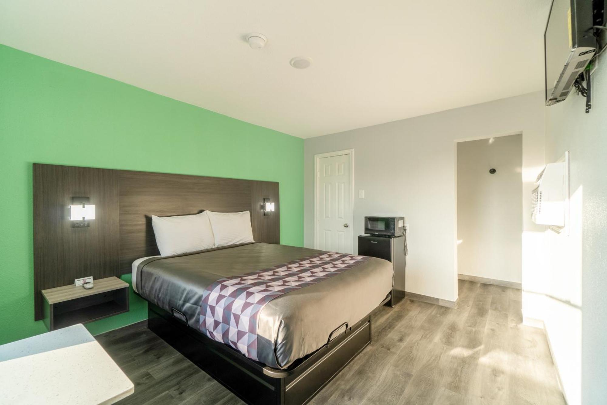 Royal Inn By Oyo Stephenville Esterno foto
