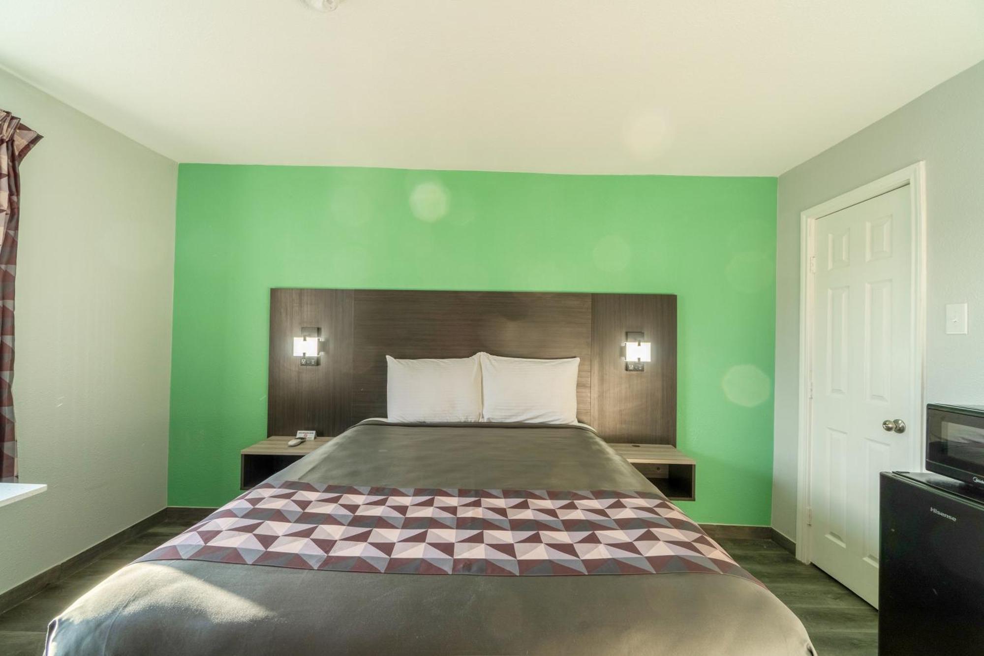 Royal Inn By Oyo Stephenville Esterno foto